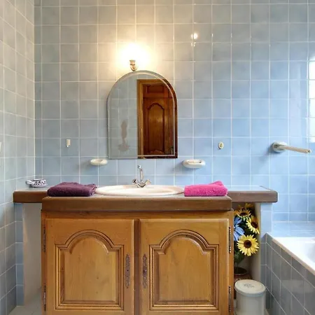 فندق مبيت وإفطار Maison Saint Antonie Provence Alpine نيس